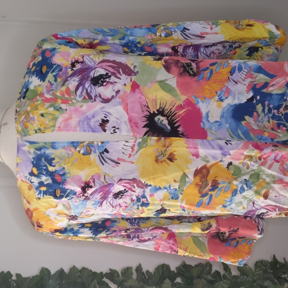 H & M Floral Shift Dress - Picture 6 of 6